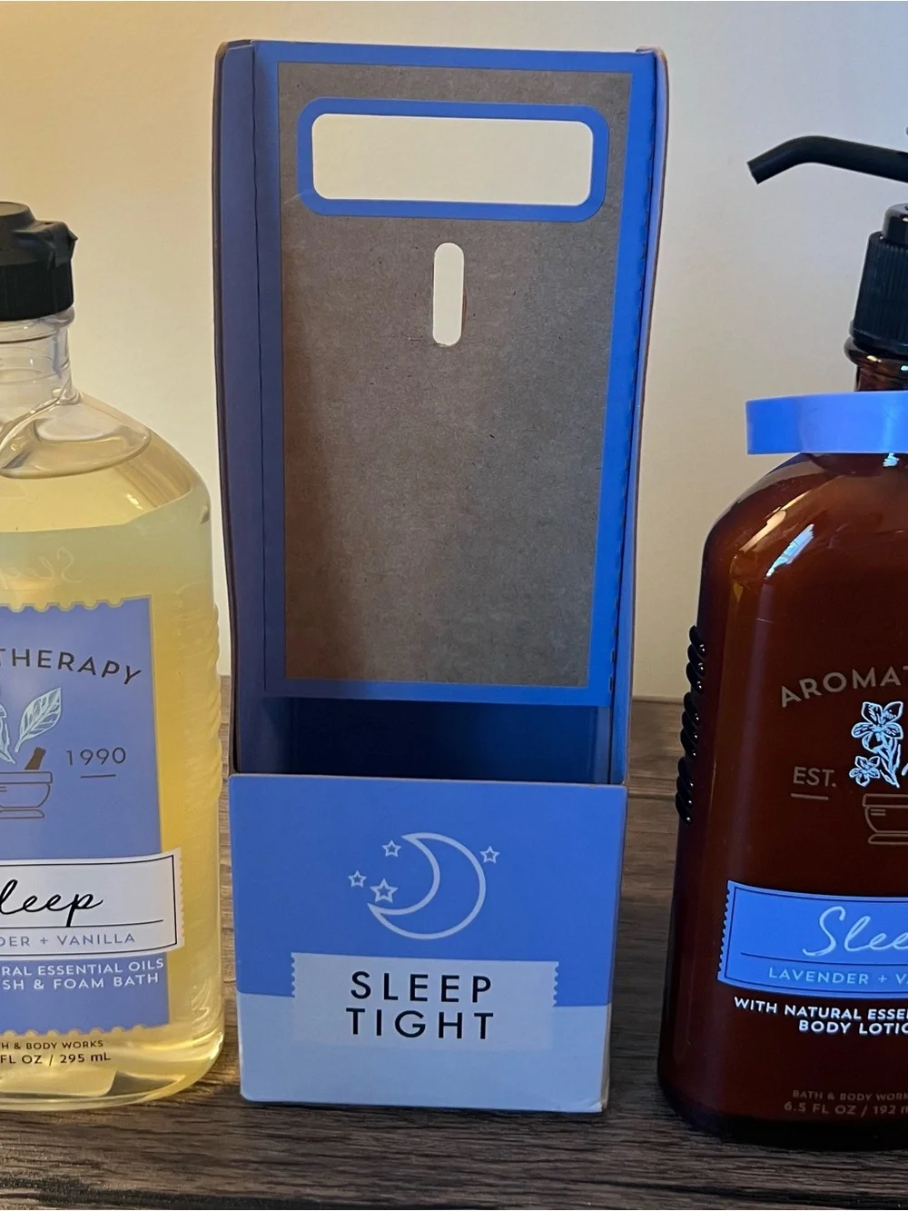 The Bath & Body Works Aromatherapy Sleep Lavender Vanilla Oils Wash + Lotion Set